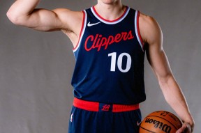 爱游戏下载-洛杉矶快船内部会议纪要流出——国际比赛日伤情更新，西甲使命明确，更衣室氛围转暖(洛杉矶快船新球馆)